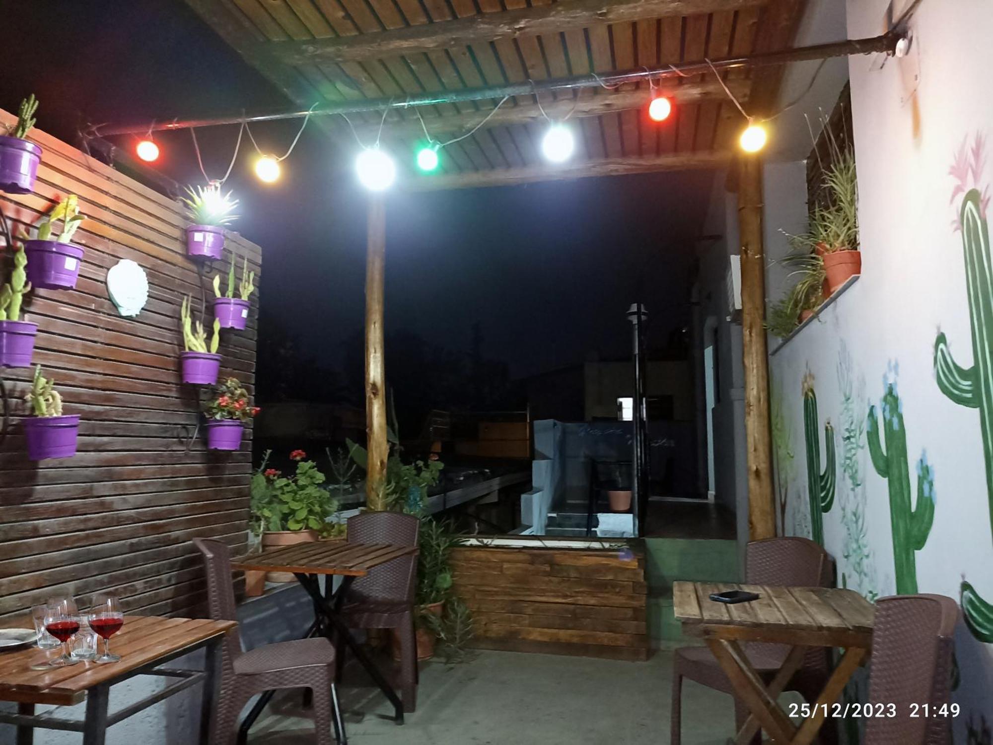 Pequena Estacion Bed & Breakfast Mendoza
